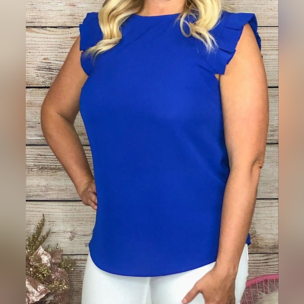 Royal Pleated Sleeves